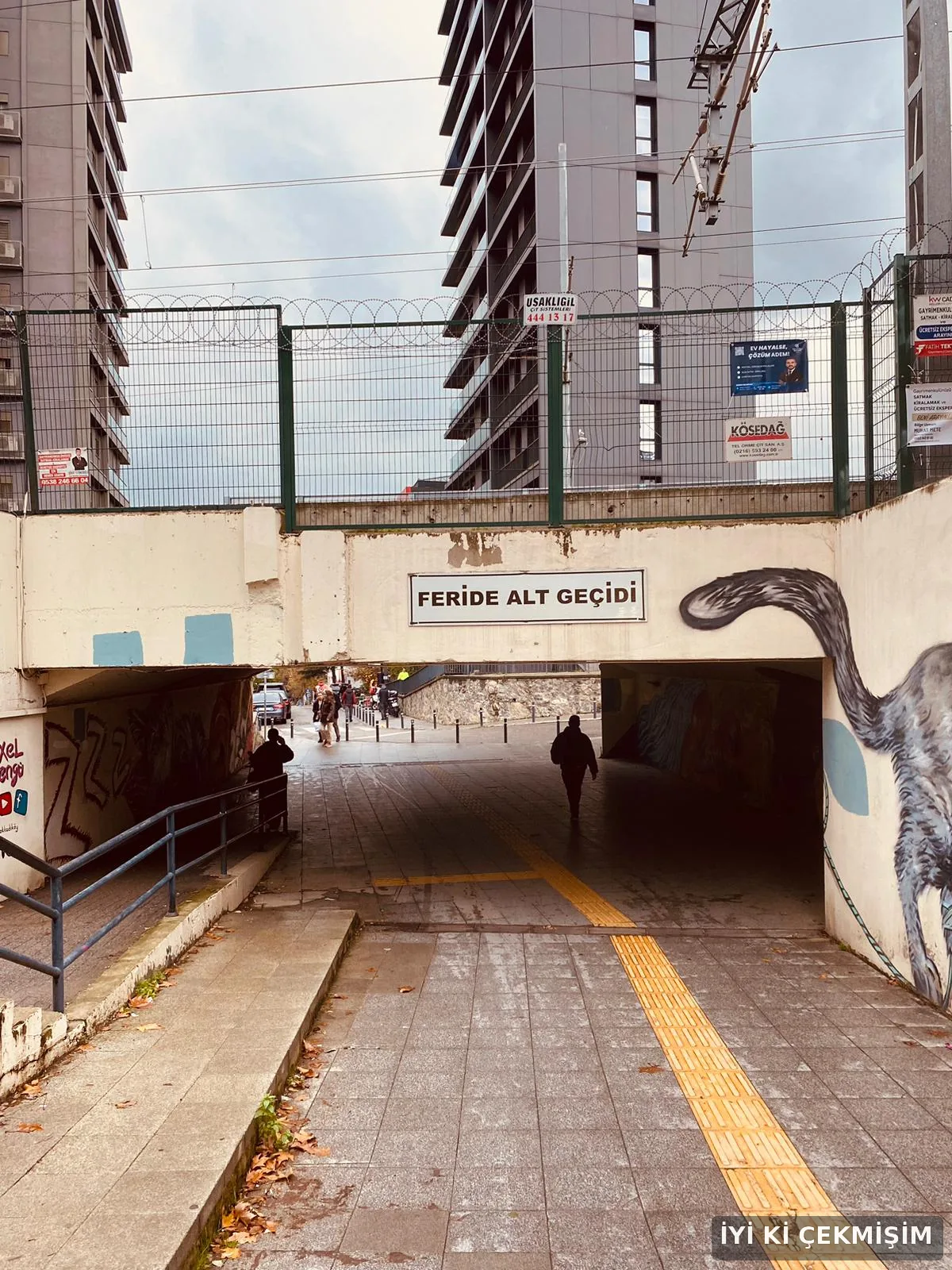 Kadıköy Feride Alt Geçidi girişinin 2025 yılında çekilmiş genel görünümü